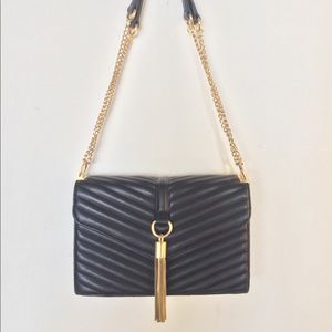 NWOT; Cross-Body/Shoulder Bag w/ Gold Chains